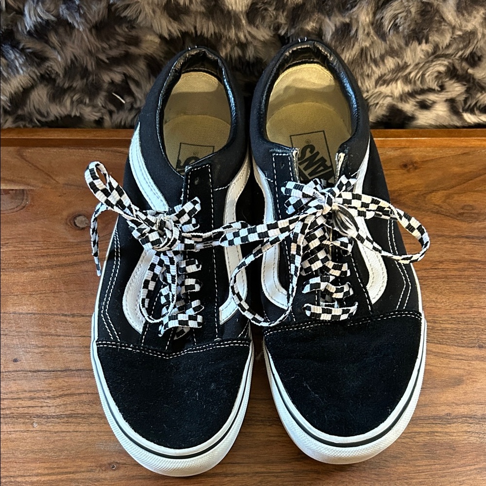 VANS sneakers TAG SIZE US MEN 8.5 US WOMEN 9.5 UK 7.0 EUR 40.5 CM 26.0
